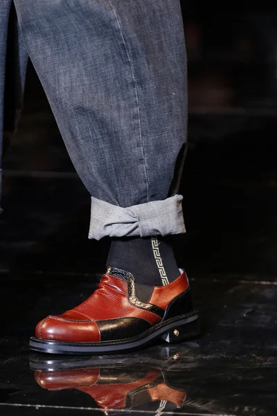 Look 34